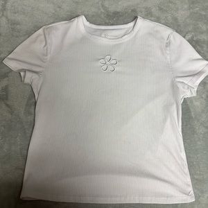Selling a white tee from walmart, size M.